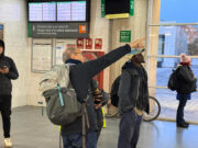 Frustració i desconcert entre els usuaris de Rodalies a Girona pel servei intermitent: “No hi ha dret”